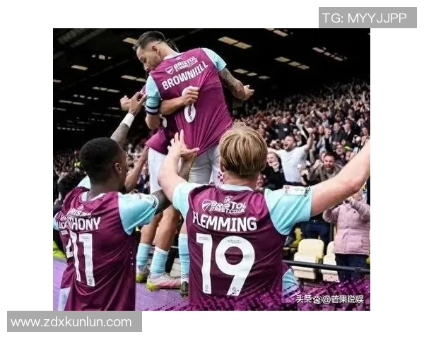 伯恩利主场迎战利兹联双方争夺英超宝贵积分之战 伯恩利主场迎战利兹联双方争夺英超宝贵积分之战